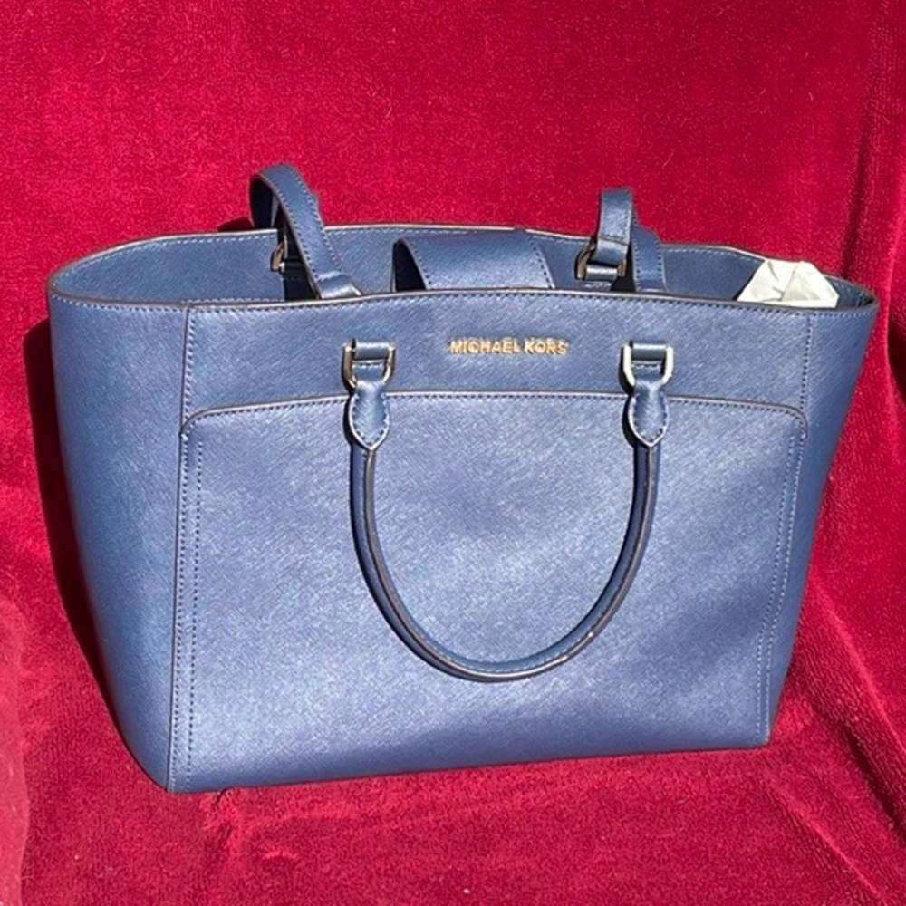 Michael Kors Two-Way Leather Tote Bag